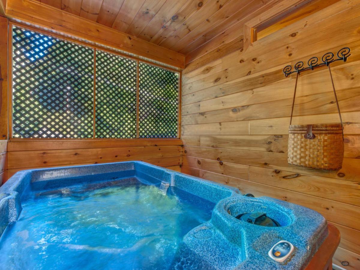 A Garden Blessing Villa Gatlinburg Exterior photo
