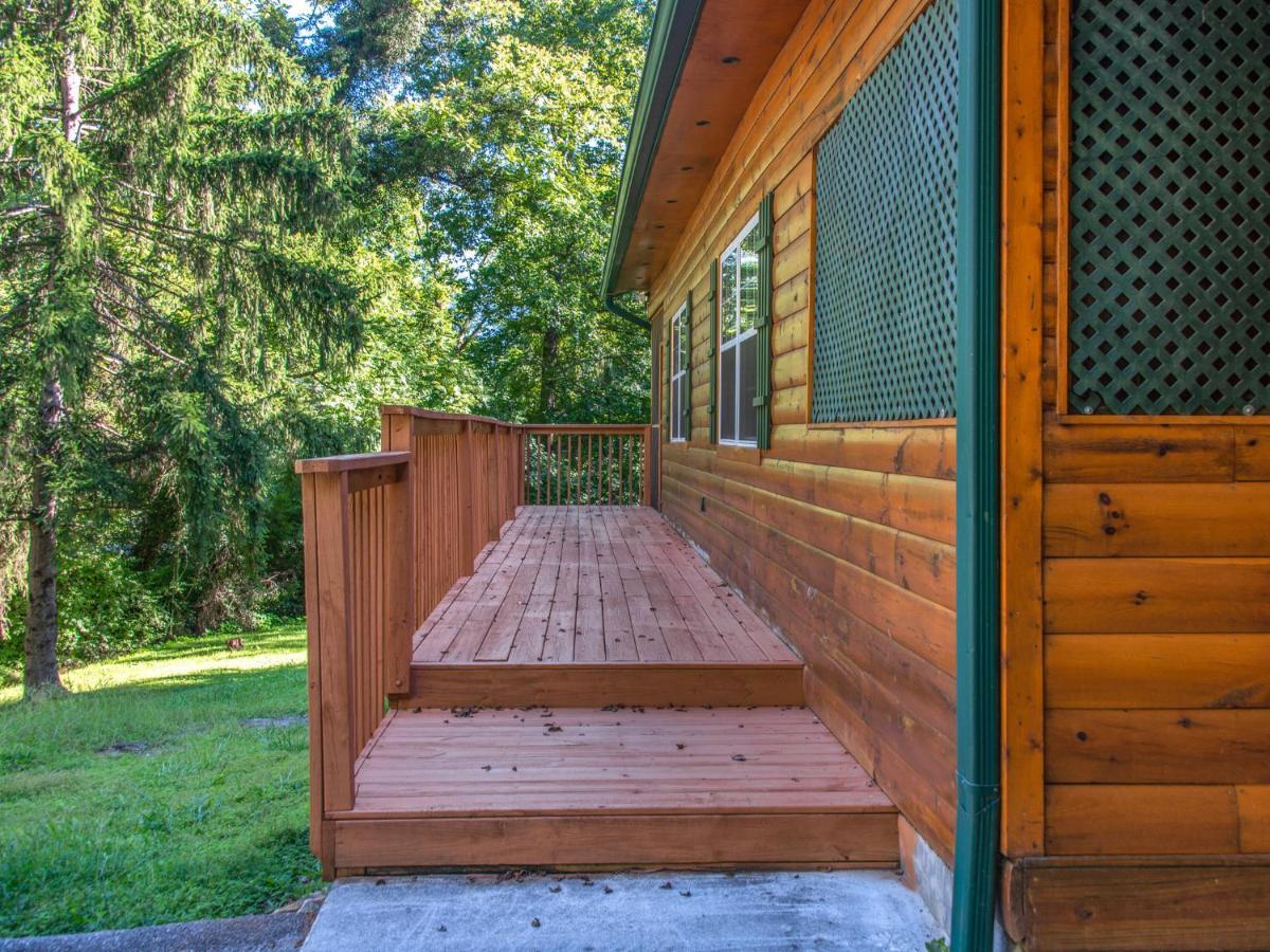 A Garden Blessing Villa Gatlinburg Exterior photo